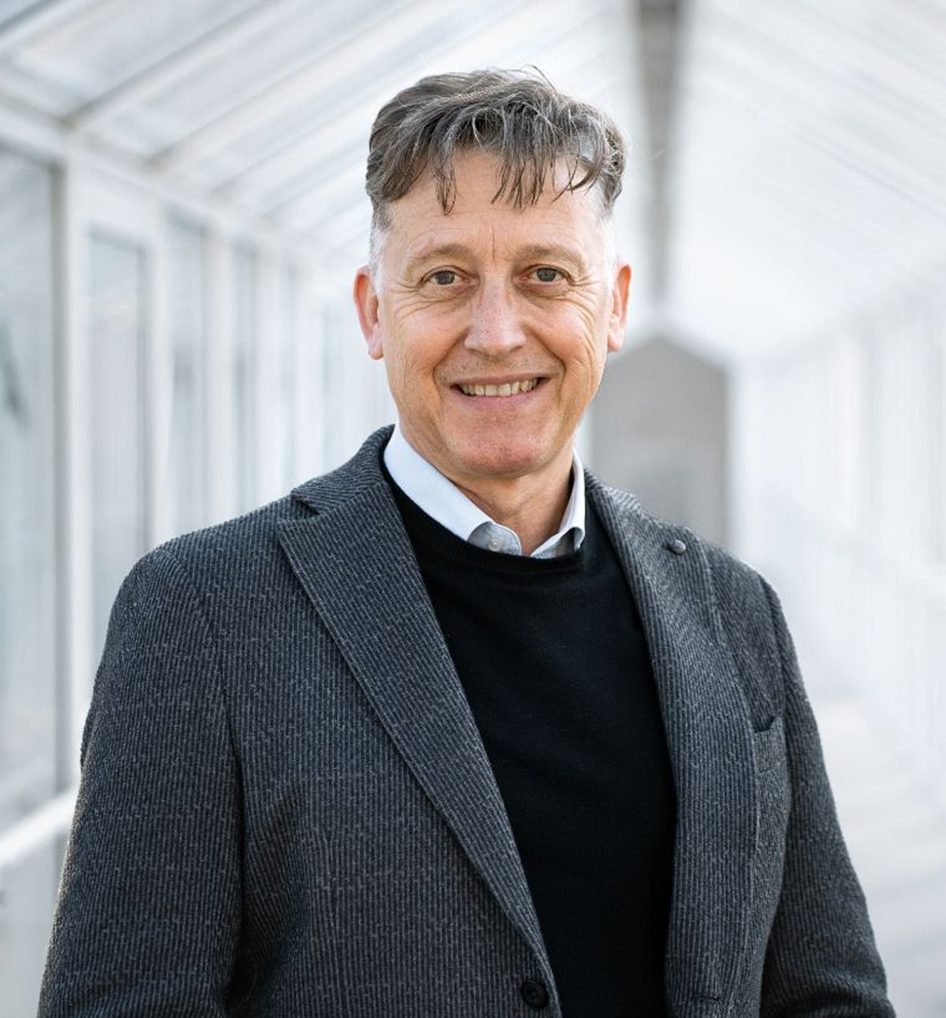 Portait von Mauro Moretti